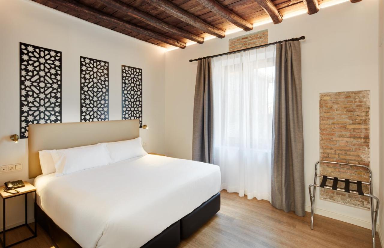 Sercotel Granada Suites Exteriör bild